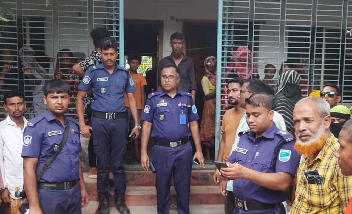 নরসিংদীতে স্ত্রীকে পিটিয়ে হত্যার অভিযোগ, স্বামী পলাতক