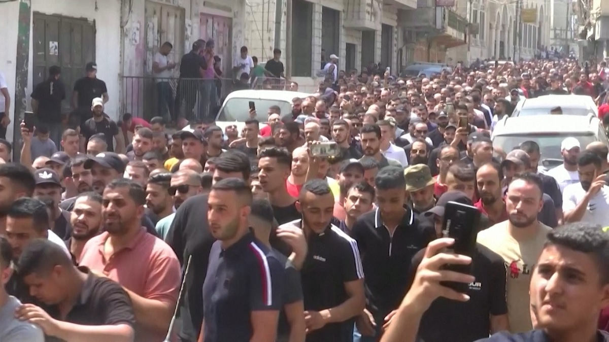 পশ্চিম তীরে দুই ফিলিস্তিনি যুবককে গুলি করে হত্যা