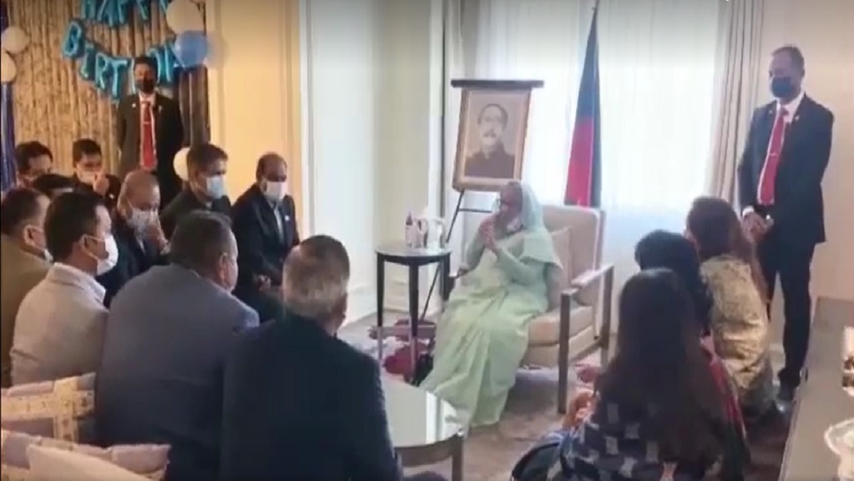 যুক্তরাষ্ট্র আ.লীগের নেতাকর্মীদের সাথে প্রধানমন্ত্রীর সৌজন্য সাক্ষাৎ