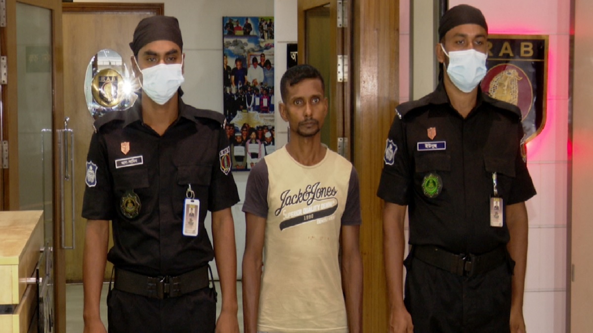 ১৬ বছর আগে স্ত্রীকে হত্যা, অবশেষে গ্রেফতার