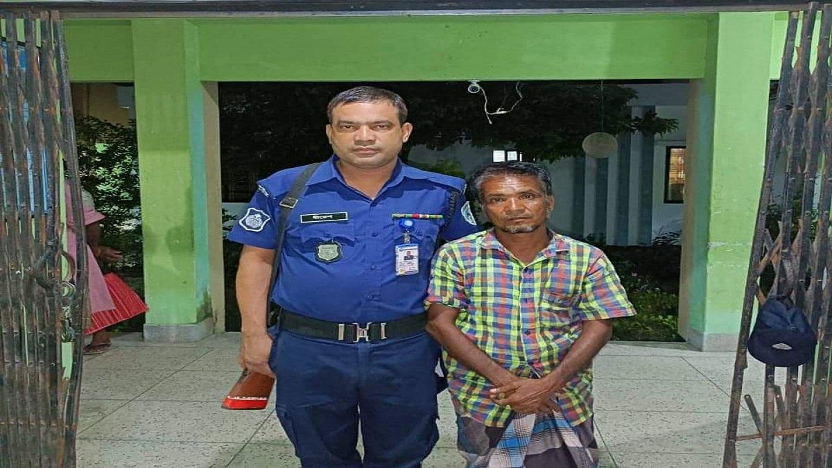 তেঁতুলিয়ায় ৭ বছরের শিশুকে ধর্ষণ চেষ্টার অভিযোগে গ্রেফতার ভ্যান চালক