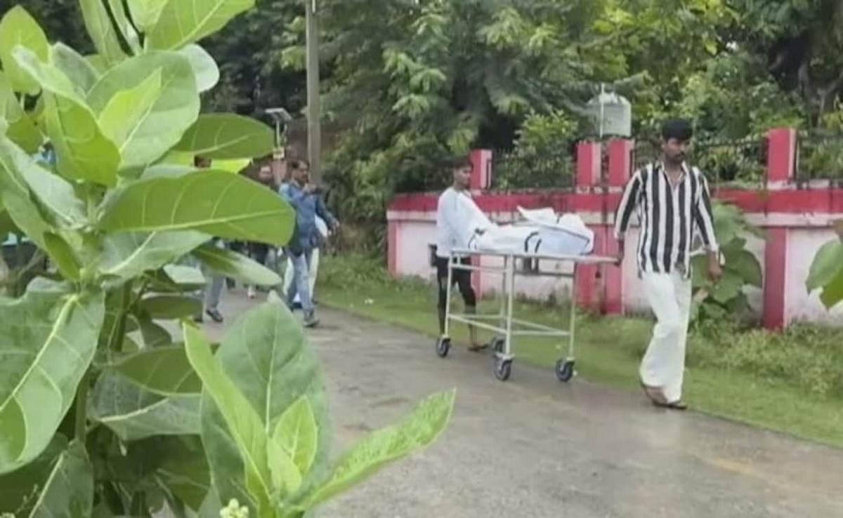 উত্তরপ্রদেশে দুই বোনকে ধর্ষণের পর হত্যা: আজ মরদেহ সৎকার