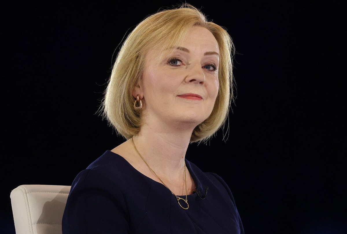 ৪৫ দিনের প্রধানমন্ত্রী হয়েও প্রতি বছর লিজ পাবেন প্রায় ১ কোটি ৩০ লাখ টাকা