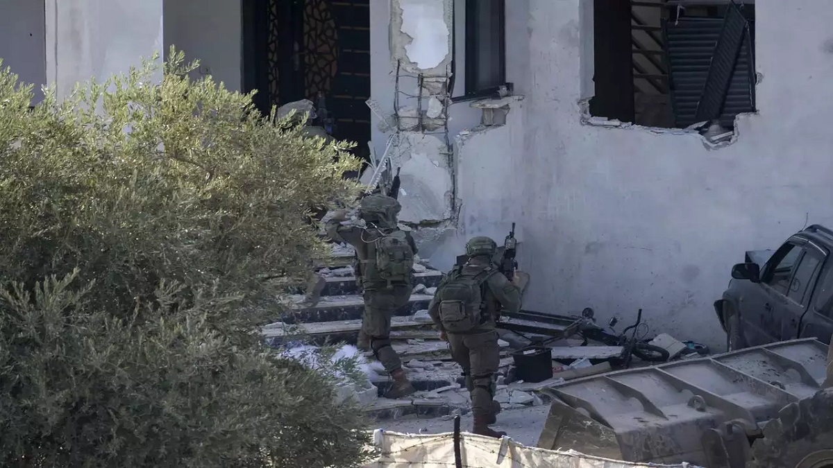 পশ্চিম তীরে ইসরায়েলি বাহিনীর অভিযানে কমপক্ষে দুজন নিহত