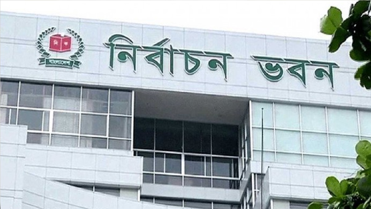 আরপিও সংশোধন প্রস্তাবে সাড়া না পেয়ে মন্ত্রণালয়কে আবারও ইসির চিঠি