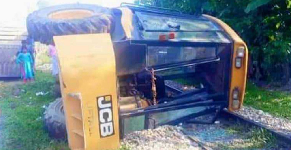 ঢাকা-ময়মনসিংহ রুটে ট্রেন চলাচল বন্ধ