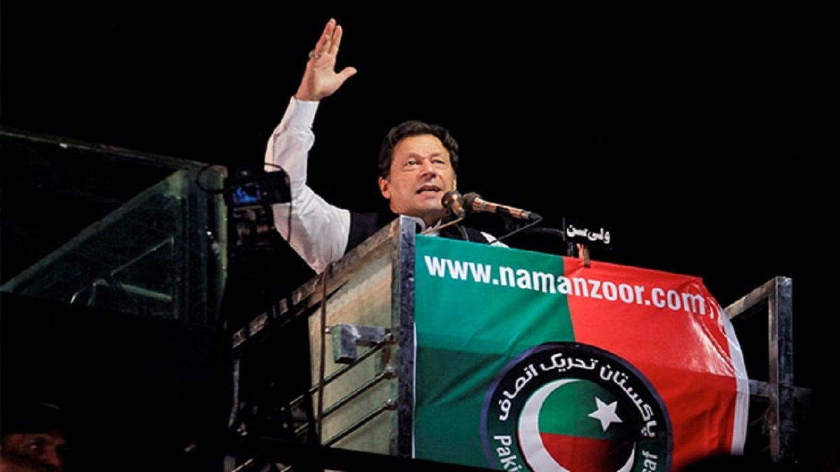 পাকিস্তানে কোনো বিদেশি শক্তির শাসন মেনে নেয়া হবে না: ইমরান খান