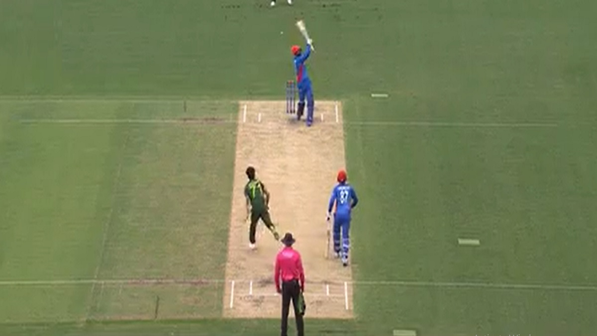 নবী ও ঘানির ব্যাটে আফগানিস্তানের চ্যালেঞ্জিং সংগ্রহ