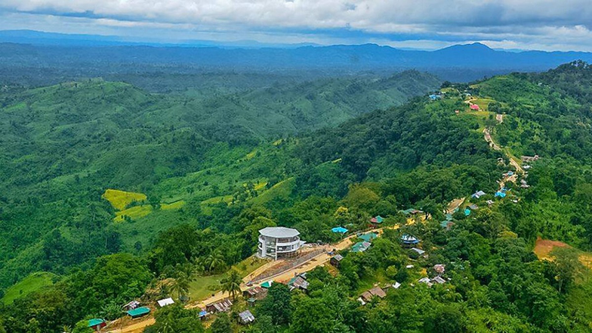 সাজেকে সাড়ে ৬ ঘণ্টা পর যান চলাচল স্বাভাবিক
