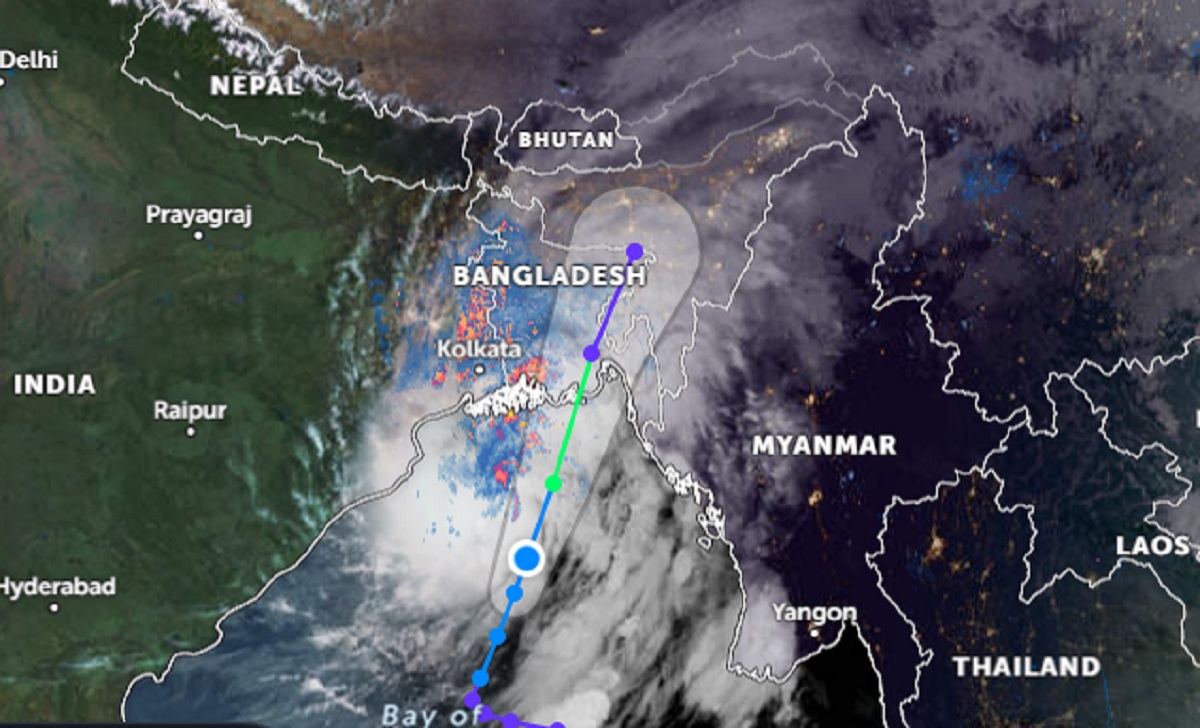 ঘূর্ণিঝড় সিত্রাং: বরিশালে অভ্যন্তরীণ লঞ্চ চলাচল বন্ধ, সাতক্ষীরার ৫ পয়েন্টে ভাঙছে বাঁধ