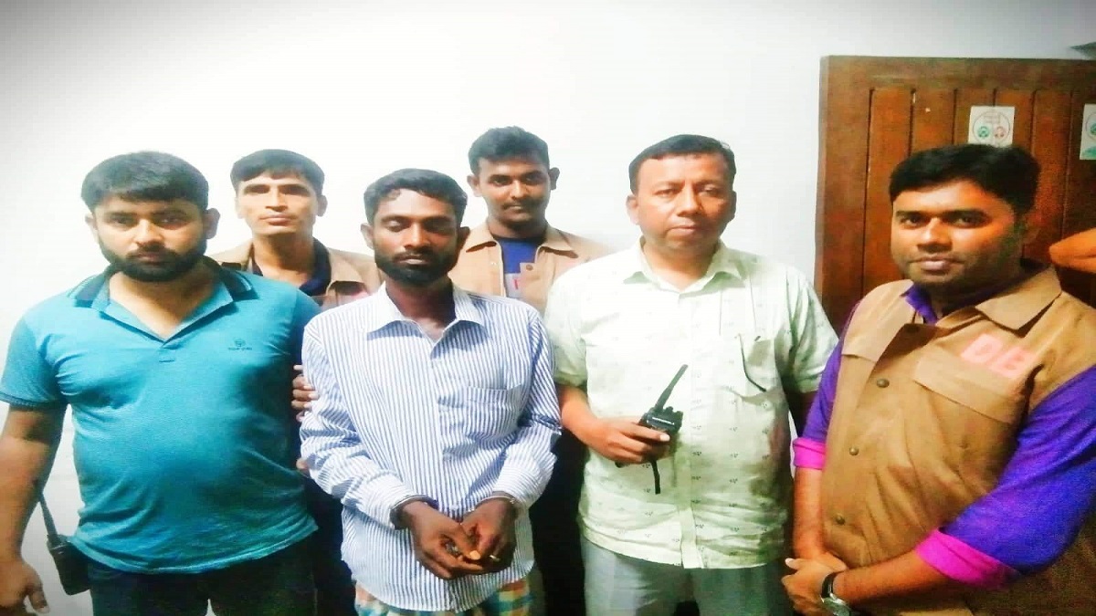 ৫০০ টাকার জন্য সাংবাদিকের মা’কে খুন!