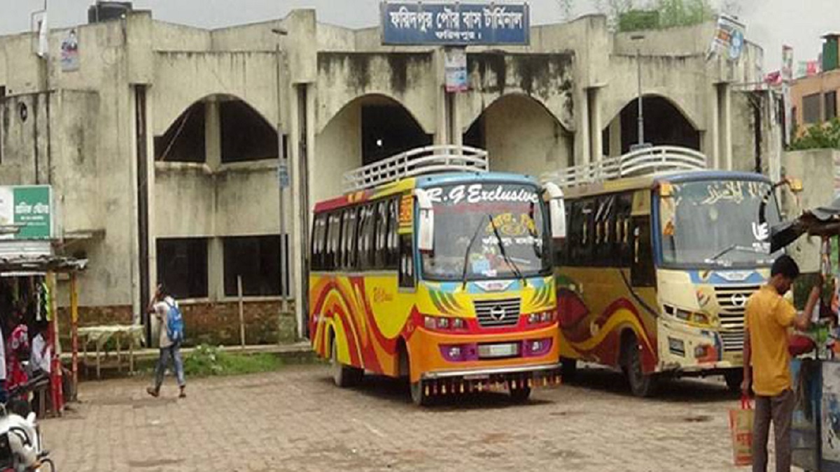 ফরিদপুরে ৩৮ ঘণ্টা পরিবহন ধর্মঘটের আল্টিমেটাম