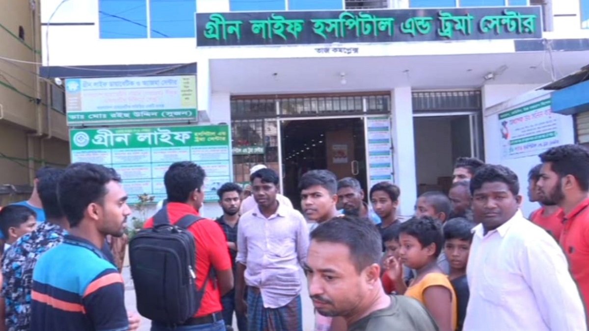 নোয়াখালীতে প্রাইভেট হাসপাতালের বিরুদ্ধে নবজাতক চুরির অভিযোগ