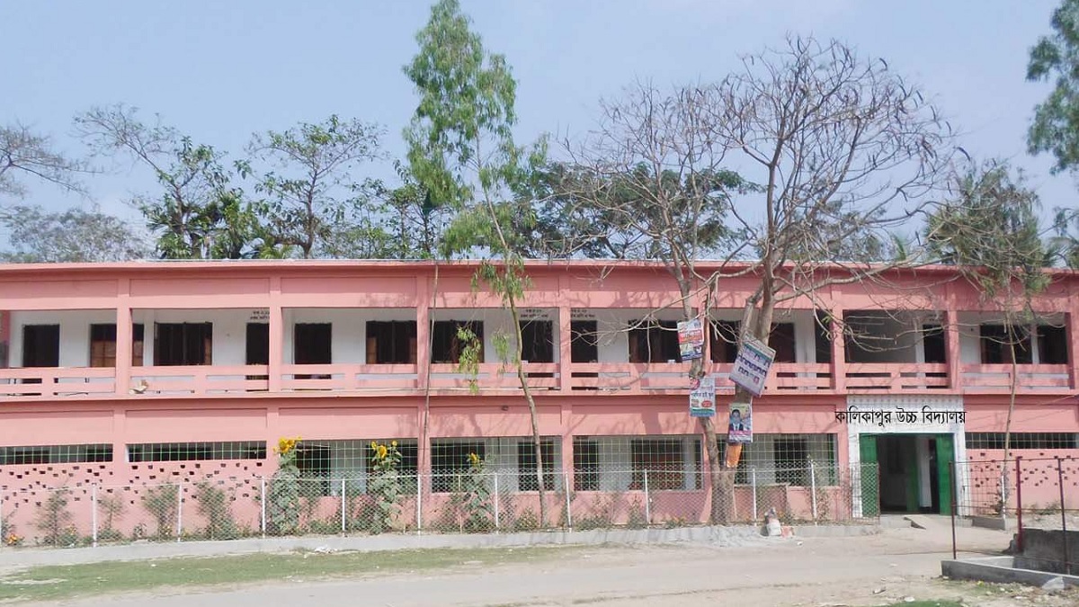 নোয়াখালীতে ছাত্রীকে যৌন হয়রানির অভিযোগে শিক্ষকের বিরুদ্ধে তদন্ত কমিটি গঠন