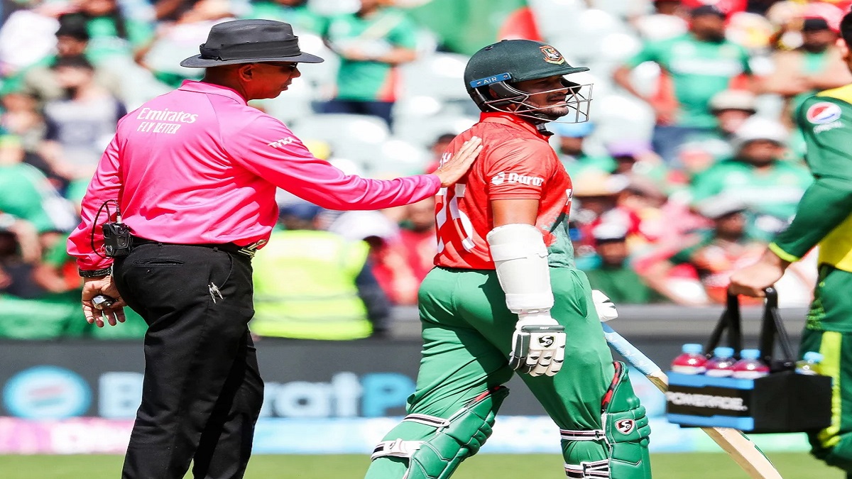 অলিখিত কোয়ার্টার ফাইনালে পাকিস্তানের সামনে মামুলি টার্গেট বাংলাদেশের