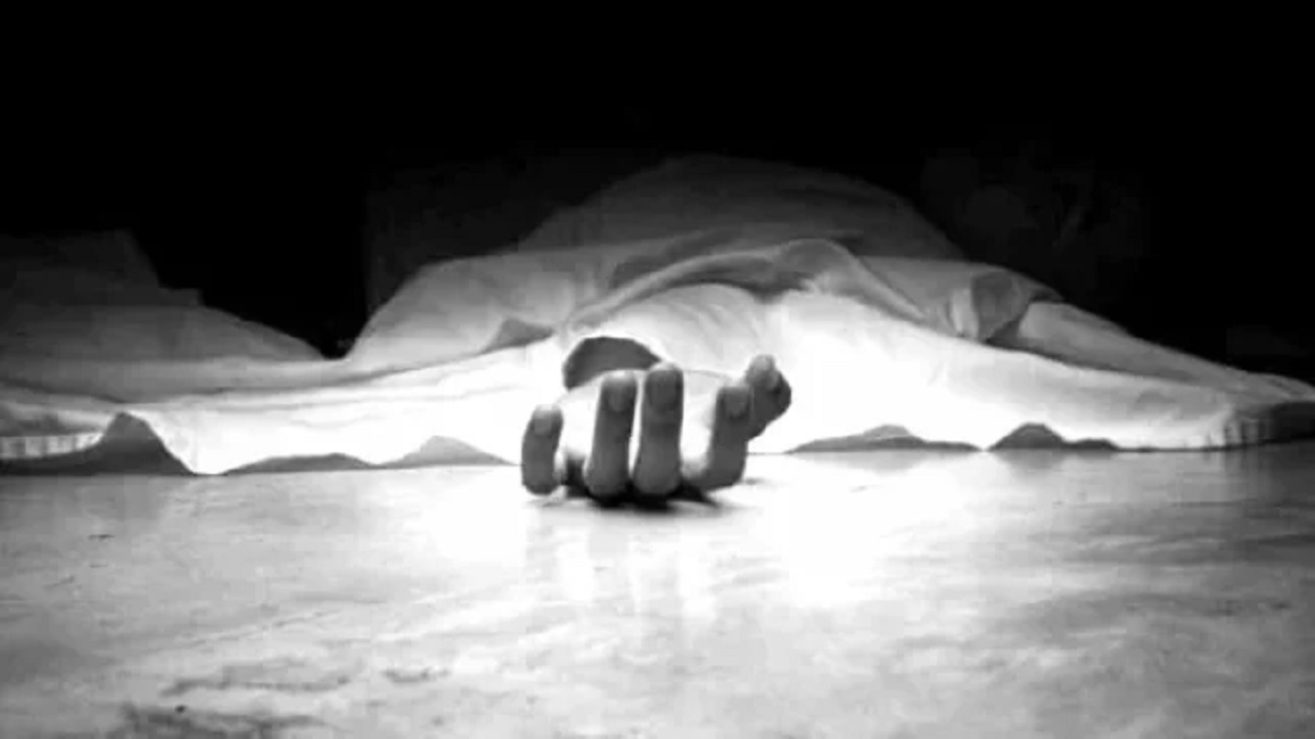 পল্লবীতে কিশোর গ্যাংয়ের হাতে স্বামী খুনের ৮ মাস পর স্ত্রীর রহস্যজনক মৃত্যু