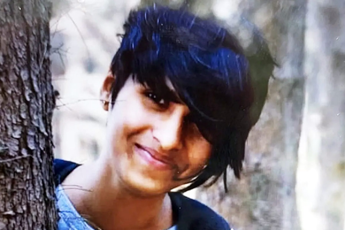 প্রেমিকাকে খুনের পর ৩৫ টুকরা করে ফ্রিজে!