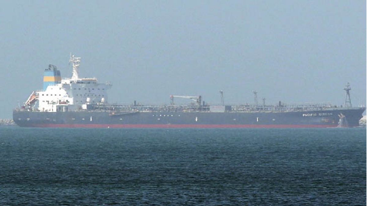 ওমান উপকূলে ইসরাইলি তেলবাহী জাহাজে ড্রোন হামলা