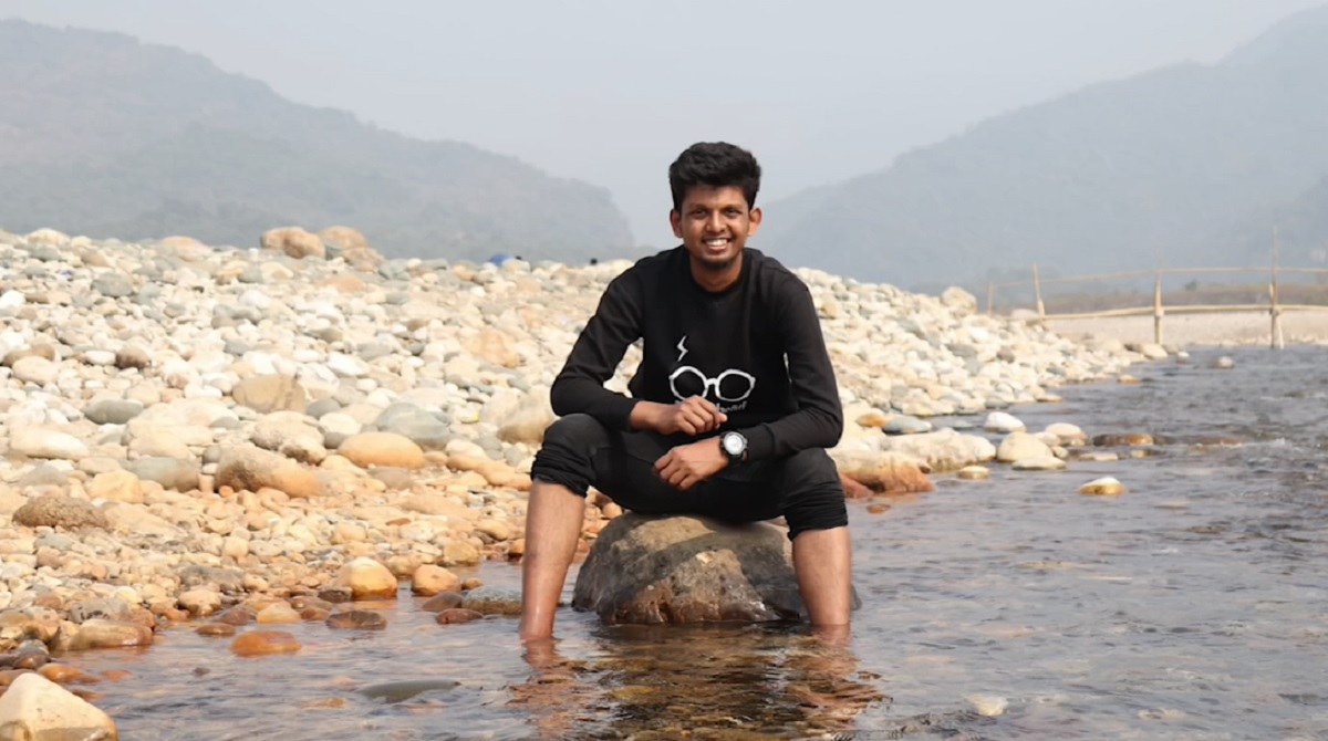 বুয়েট শিক্ষার্থী ফারদিনের মরদেহ স্বজনদের কাছে হস্তান্তর