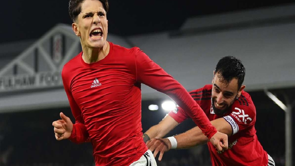 আর্জেন্টাইন বিস্ময় বালকের শেষ সময়ের গোলে নাটকীয় জয় ম্যানইউর