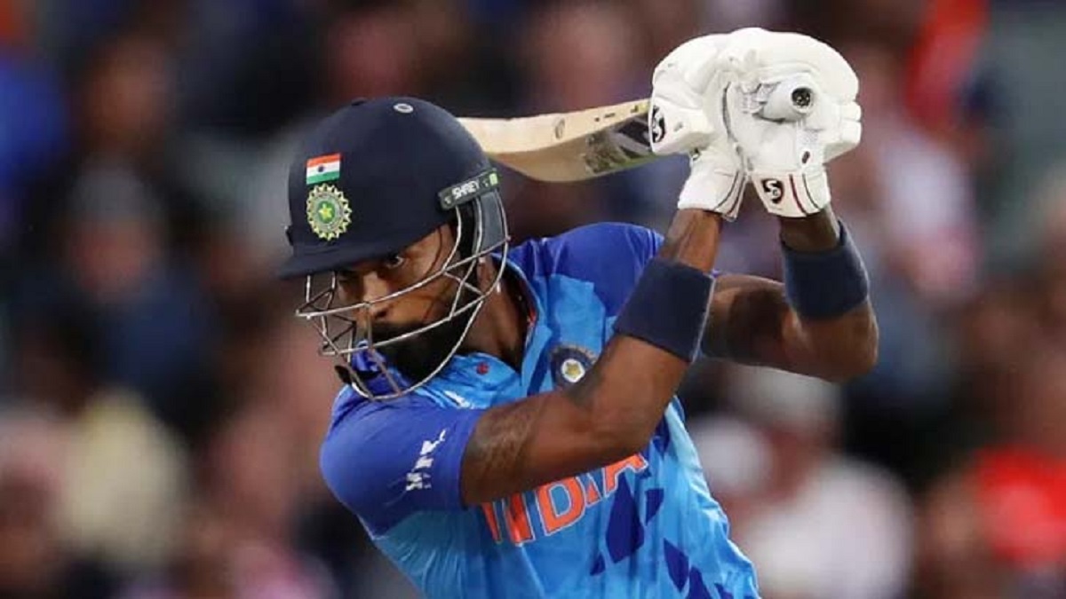 কোহলি-হার্দিকের জোড়া ফিফটিতে বড় সংগ্রহ ভারতের