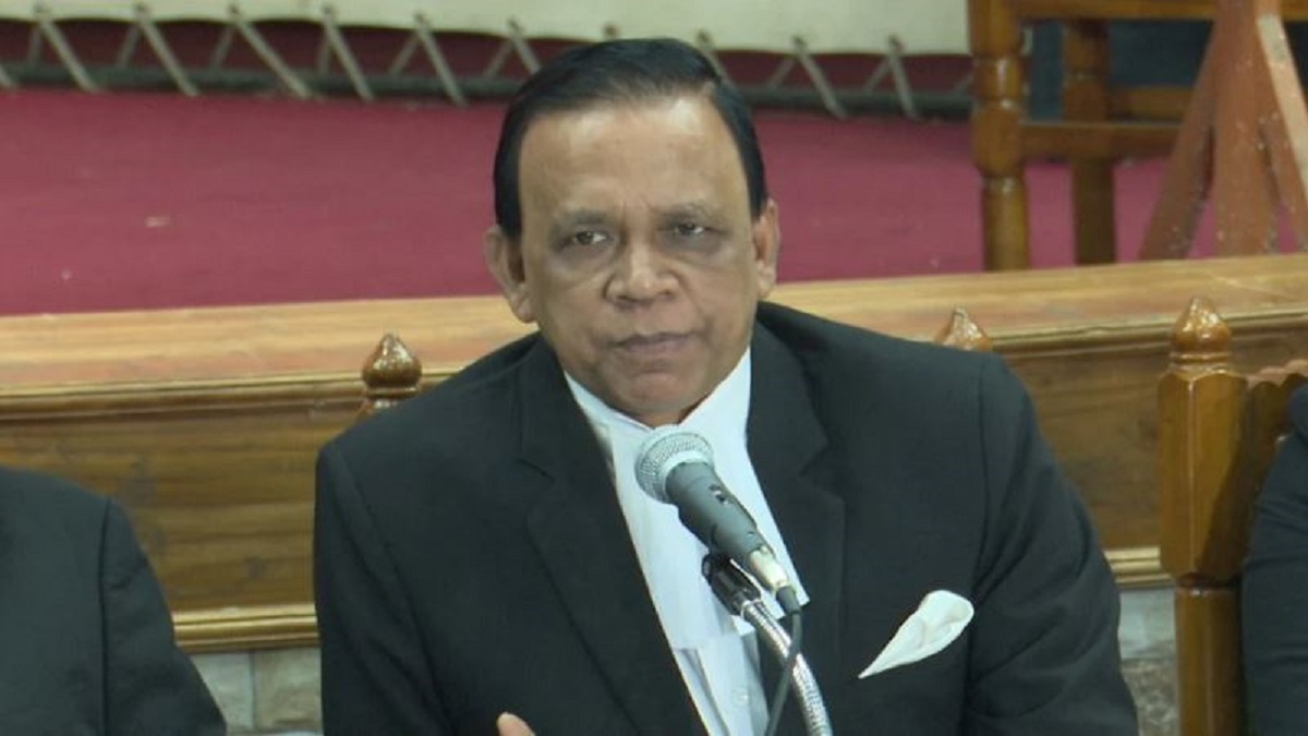 এমপিদের শপথ ইস্যু: মাহবুব উদ্দিন খোকনকে সতর্ক করলেন আদালত