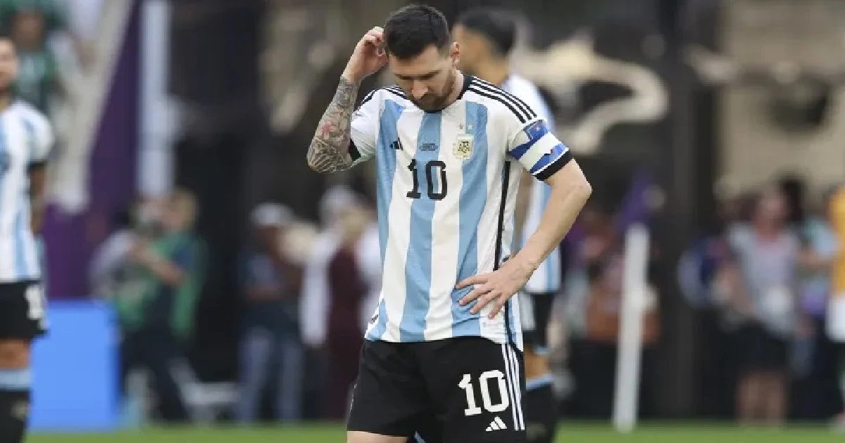 গলার কাঁটা ‘অফসাইড’