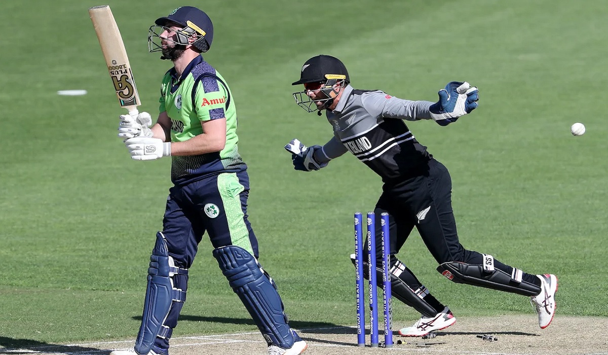 আয়ারল্যান্ডকে হারিয়ে নিউজিল্যান্ডের সেমি ‘প্রায়’ নিশ্চিত