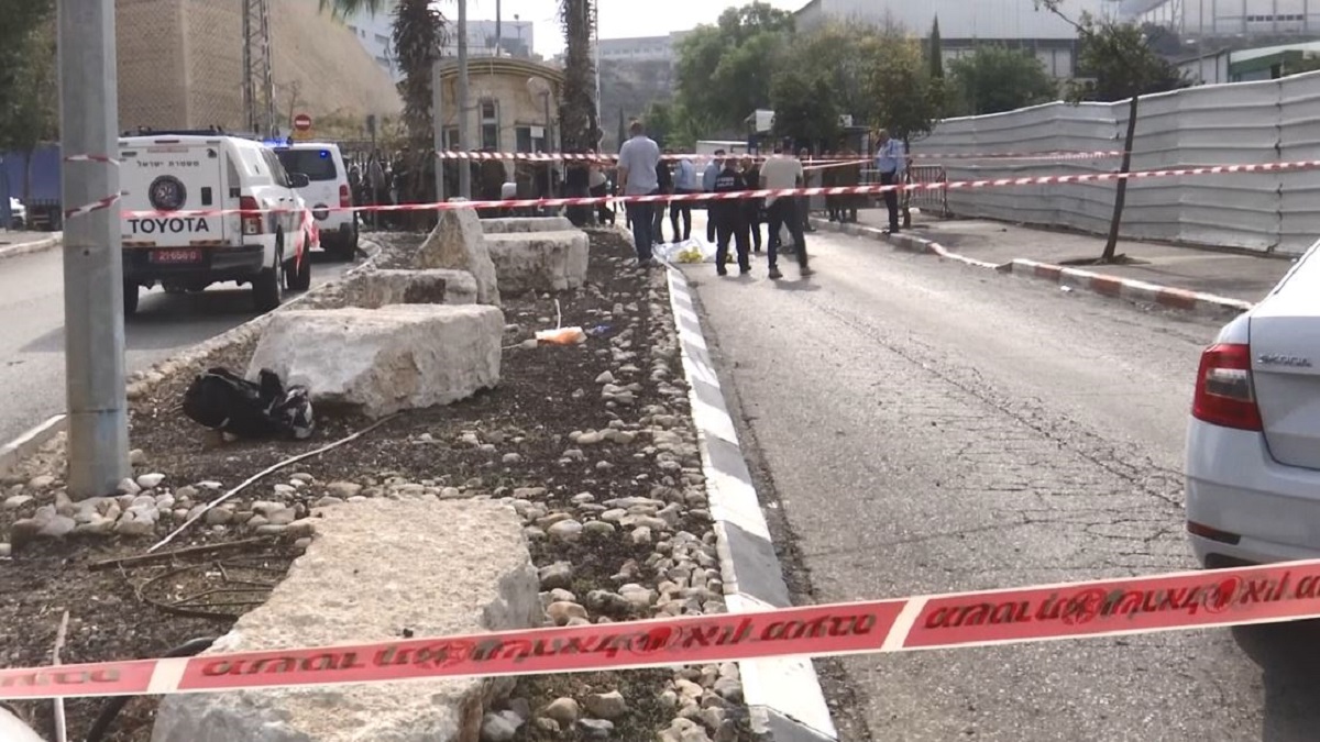 ফিলিস্তিনির হামলায় নিহত ৩ ইসরায়েলি সেনা; পাল্টা আক্রমণে যুবককেও হত্যা