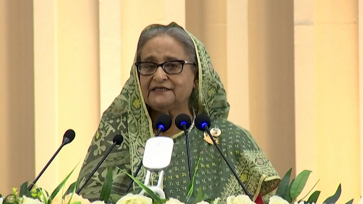 রফতানি খাত প্রসারে দীর্ঘমেয়াদী প্রণোদনা দেয়া হবে: প্রধানমন্ত্রী