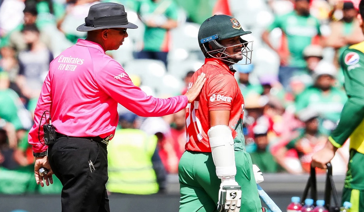 যে ভুল সিদ্ধান্তে এলোমেলো বাংলাদেশ