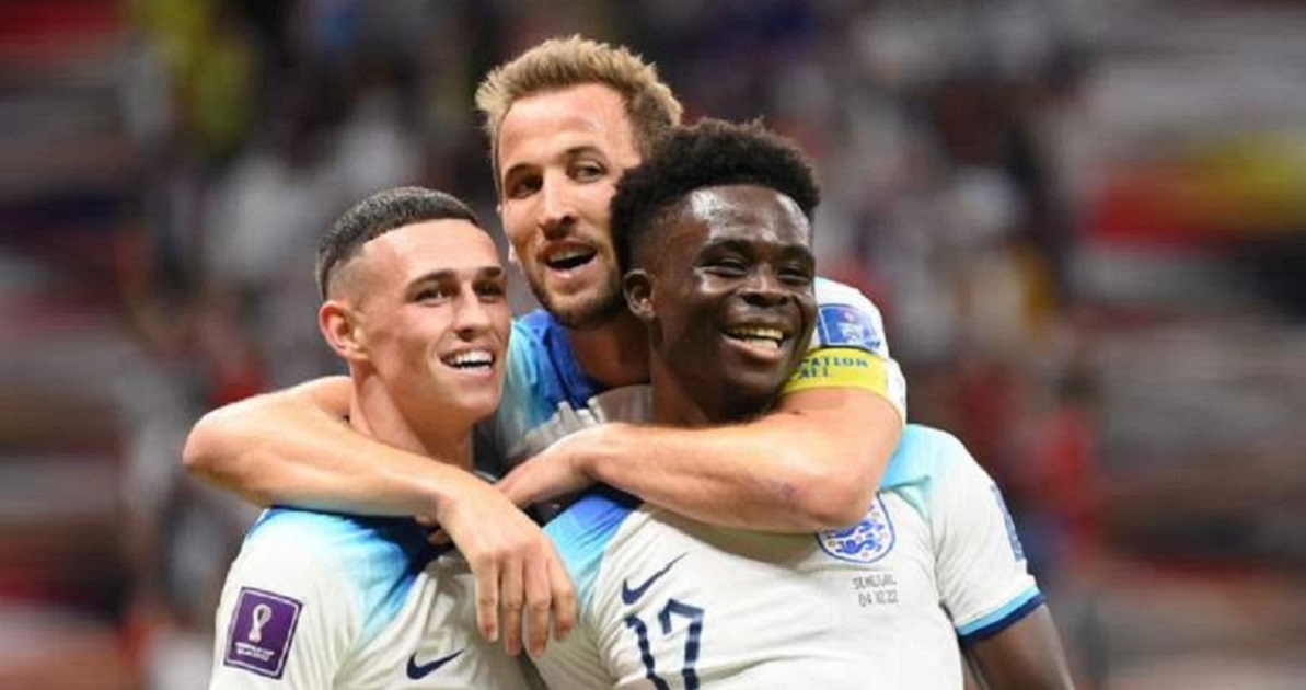 সেনেগালকে ৩-০ গোলে উড়িয়ে দিয়ে কোয়ার্টার ফাইনালে ফ্রান্সের প্রতিপক্ষ ইংল্যান্ড