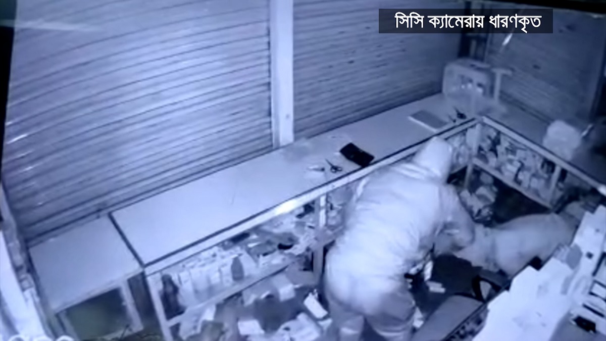 মুন্সিগঞ্জে ৯টি স্বর্ণের দোকানসহ ১১টি ব্যবসা প্রতিষ্ঠানে ডাকাতি