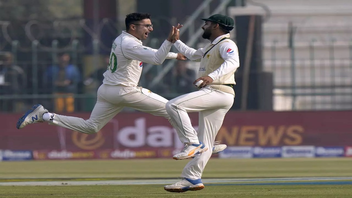 ইতিহাস গড়লেন পাকিস্তানি স্পিনার আবরার আহমেদ