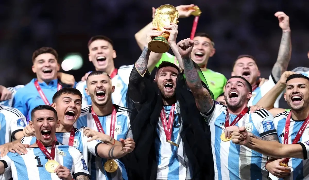 মেসির গায়ের ‘বিশত’ বাংলাদেশে তৈরি?