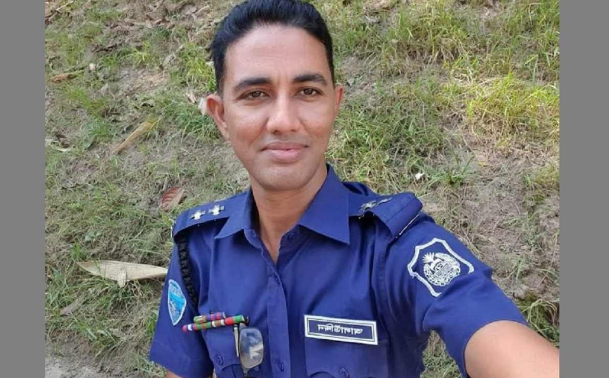 স্কুল শিক্ষিকাকে ধর্ষণের অভিযোগে, ফেনীতে এসআইয়ের বিরুদ্ধে মামলা