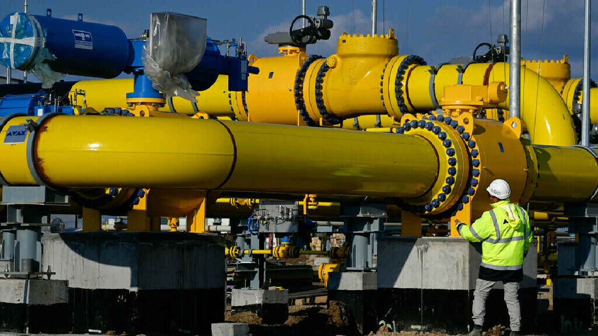 গ্যাসের ব্যবহার কমানোর সিদ্ধান্ত ইইউ’র