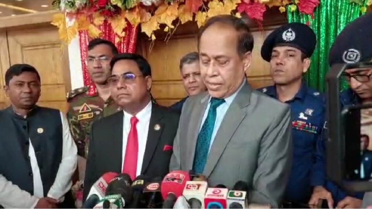 নির্বাচন কমিশনের ওপর আন্তর্জাতিক বা বৈদেশিক কোনো চাপ নেই: সিইসি