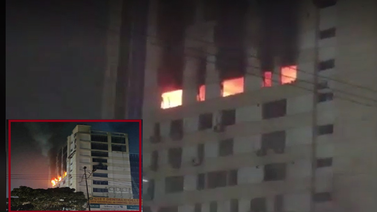 খিলক্ষেতে সিটি সেন্টার স্কুল অ্যান্ড কলেজ হোস্টেলে আগুন, নিয়ন্ত্রণে ১০টি ইউনিট