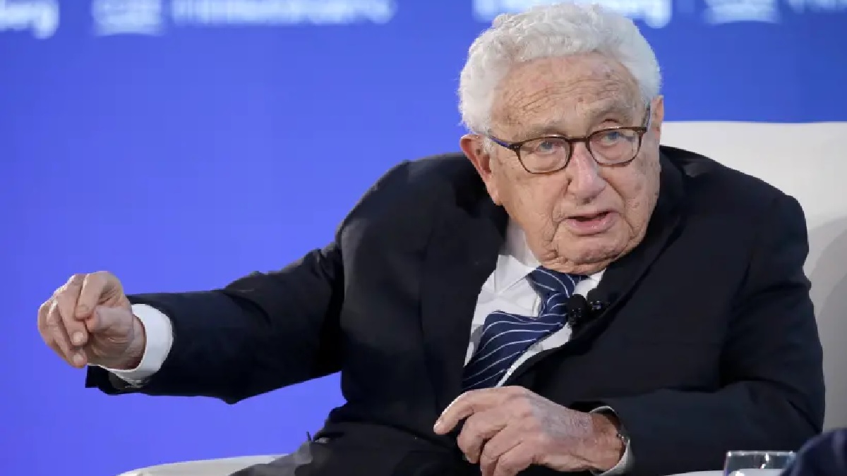 রুশ-ইউক্রেন সংঘাতে বিশ্বযুদ্ধ গড়াতে পারে: হেনরি কিসিঞ্জার