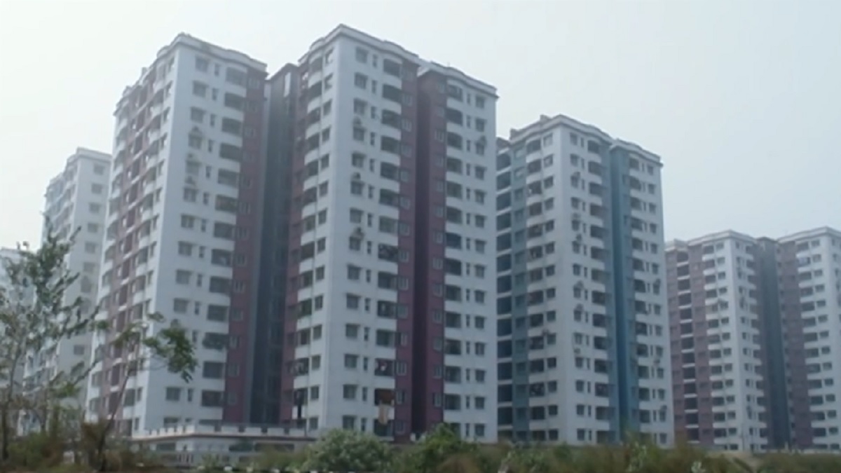 মেট্রোরেল: বদলে যাচ্ছে স্থানীয়দের ভাগ্য, রাতারাতি জমির দাম আকাশচুম্বী