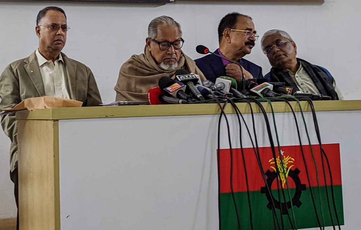 ভাড়া নির্ধারণে মেট্রোরেলের আইন ও বিধিমালা লঙ্ঘন করা হয়েছে: নজরুল ইসলাম খান