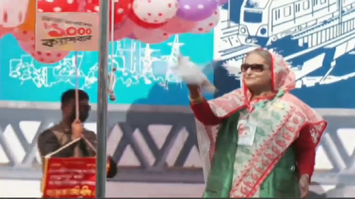 আওয়ামী লীগের ২২তম জাতীয় সম্মেলন উদ্বোধন করলেন প্রধানমন্ত্রী