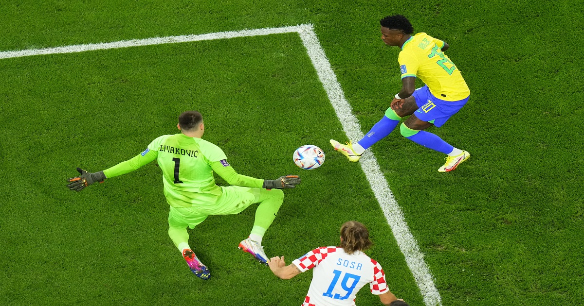 শৈল্পিক চার্জে প্রথমার্ধে ব্রাজিলকে গোলশূন্য রাখলো ক্রোয়েশিয়া