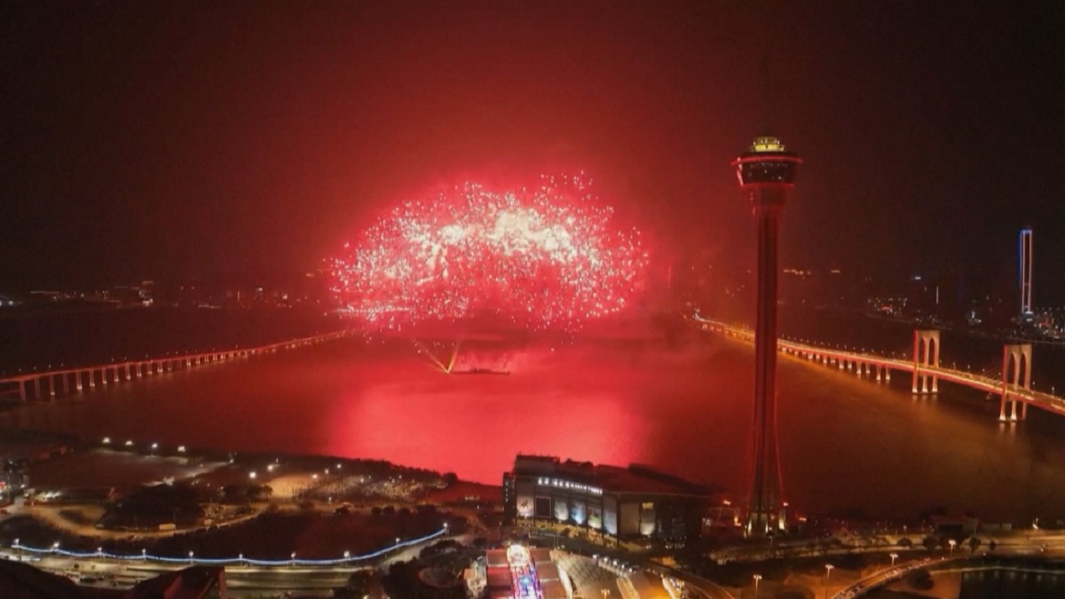 চীনের বসন্ত উৎসব, নতুন বছরকে স্বাগত জানাতে বর্ণিল আয়োজন