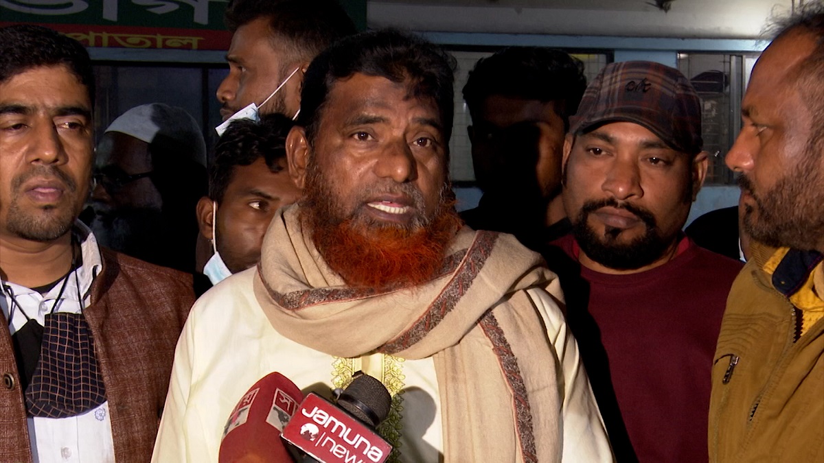 যাত্রাবাড়ীতে চাঁদাবাজির নিয়ন্ত্রণ নিয়ে দু’গ্রুপের সংঘর্ষে একজন নিহত, আহত ২