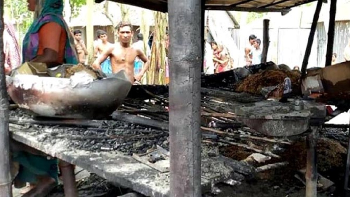 রাজবাড়ীতে গ্যাসলাইট নিয়ে খেলতে গিয়ে অগ্নিদগ্ধ দুই শিশুর মৃত্যু