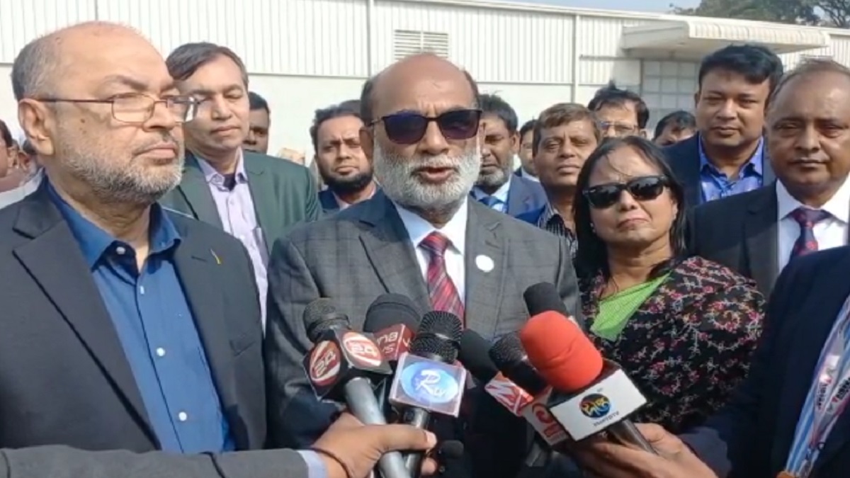 পুষ্টিকর খাবারের জন্য আর বিদেশ নির্ভর হতে হবে না: প্রাণিসম্পদ মন্ত্রী