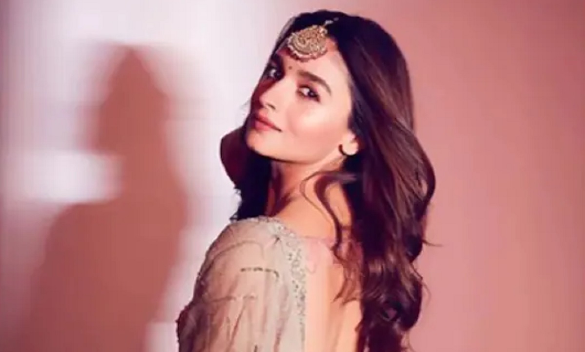 সন্তান জন্ম দিলে যদি ক্যারিয়ার শেষ হয়ে যায়, কখনো আফসোস করবো না: আলিয়া