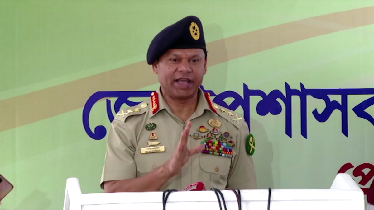 ছোট-খাটো ভুল দূর করে প্রশাসন ও সেনাবাহিনীর একসাথে কাজ করার ঘোষণা